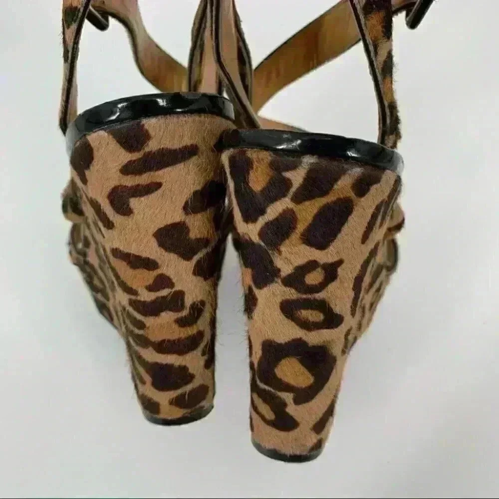 Nine West womens Fannyr heels size 8 brown cheetah calf hair platform wedges